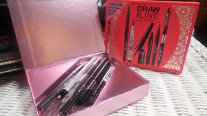 Packaging & open box