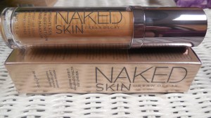 Urban Decay Liquid Foundation in #4